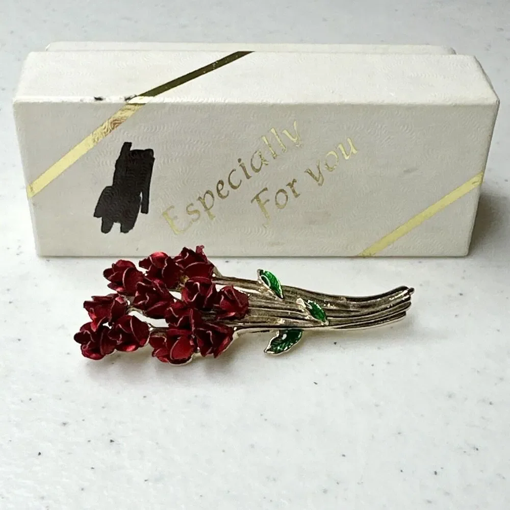 Vintage Brooch. Signed DMC 97. One Dozen Long‎ Stem Roses. Goldtone